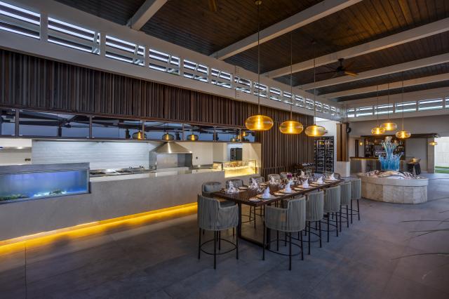 CALISTA LUXURY RESORT - Restaurace - Restaurace