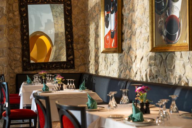 CALISTA LUXURY RESORT - Restaurace - Restaurace