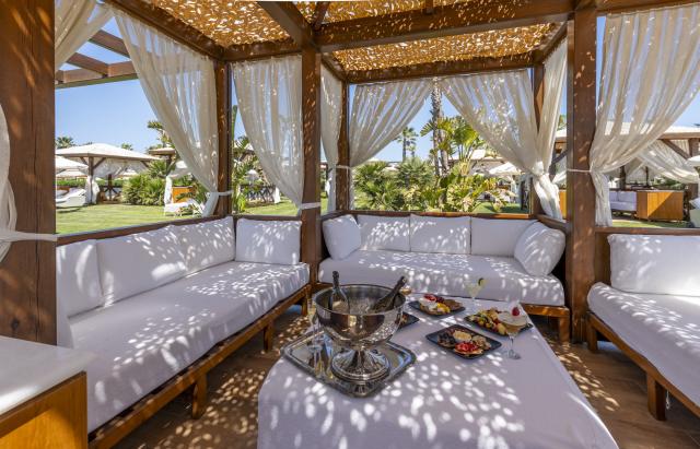 CALISTA LUXURY RESORT - Pláž - Pláž