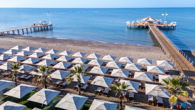 CALISTA LUXURY RESORT - Pláž - Pláž