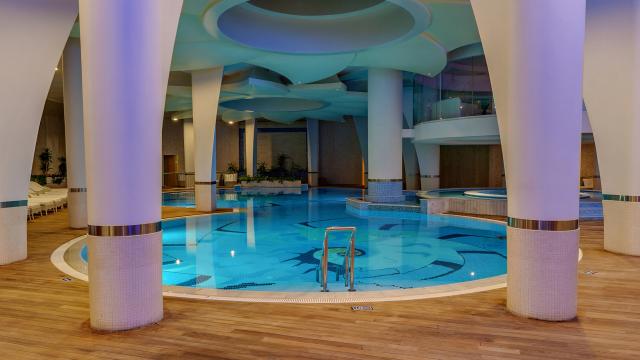 CALISTA LUXURY RESORT - Lázně - Lázně