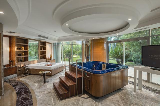 CALISTA LUXURY RESORT - Pokoje - Vip Villa Leo