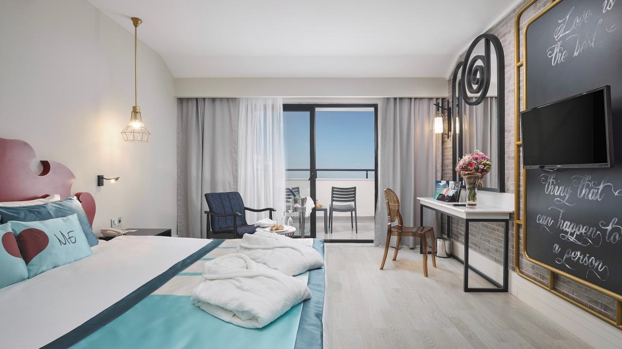 SEADEN VALENTINE RESORT & SPA (ADULTS ONLY 16+) - Pokoje - COMF