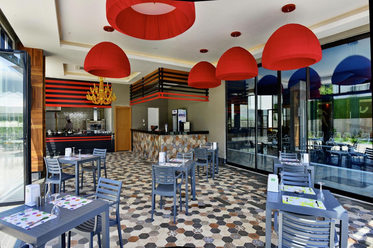 SEADEN VALENTINE RESORT & SPA (ADULTS ONLY 16+) - Bary - LOBBY