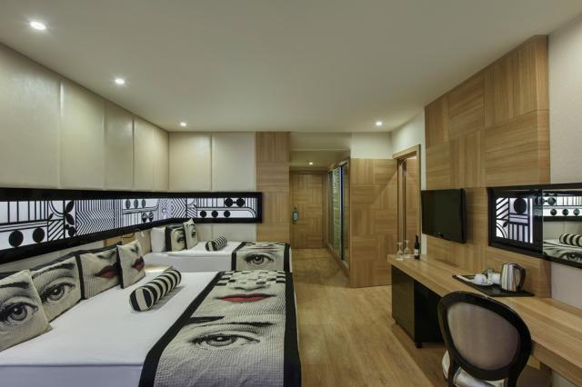 DELPHIN IMPERIAL LARA - Pokoje - Connection Room Sea Side View