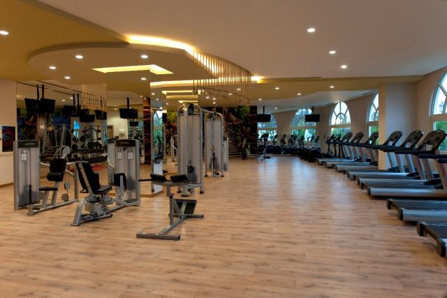 DELPHIN IMPERIAL LARA - Sport - Sport