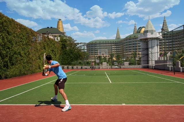 DELPHIN IMPERIAL LARA - Sport - Sport