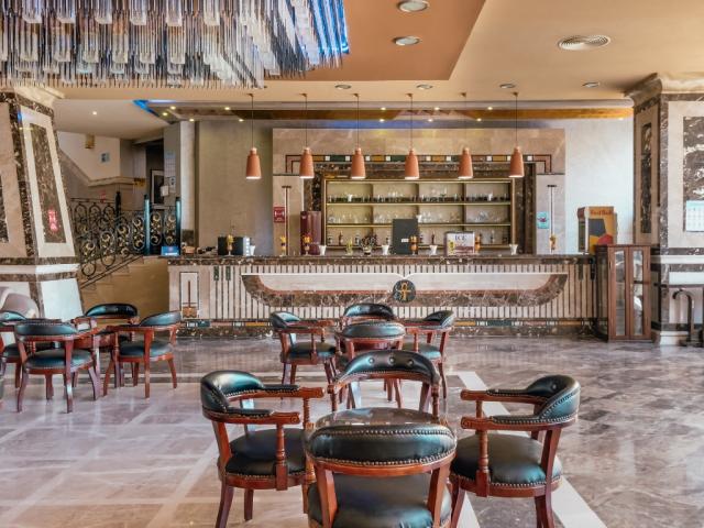 AMC ROYAL HOTEL & SPA - Bary - Ostatní