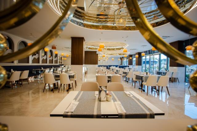 VICTORY VOLARE - Restaurace - VOLARE RESTAURANT