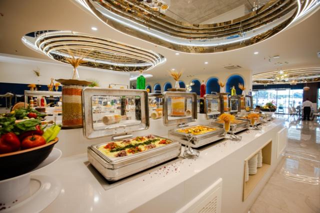 VICTORY VOLARE - Restaurace - VOLARE RESTAURANT