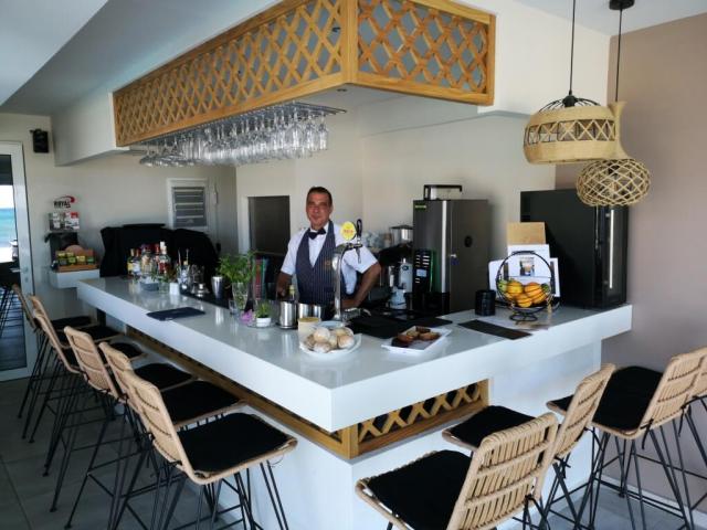 MARE BOUTIQUE HOTEL (ADULTS ONLY 16+) - Bary - MAIN BAR- POOL B