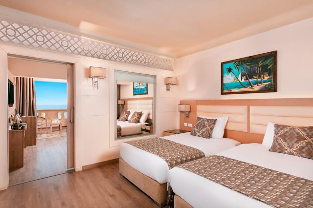 PICKALBATROS CITADEL RESORT SAHL HASHEESH - Pokoje - Family Roo