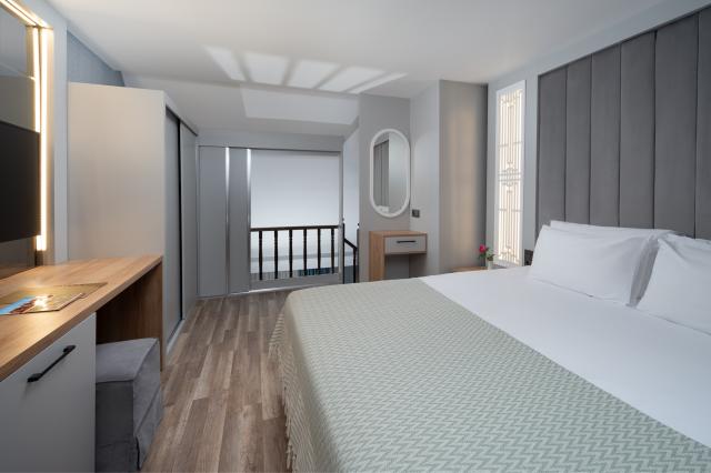 SIAM ELEGANCE HOTELS & SPA - Pokoje - FAMILY DUPLEX ROOM