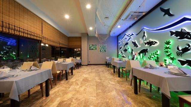 SIAM ELEGANCE HOTELS & SPA - Restaurace - SARAI RESTAURANT