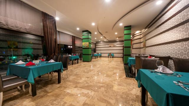 SIAM ELEGANCE HOTELS & SPA - Restaurace - LA LUNA RESTAURANT