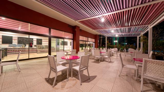 SIAM ELEGANCE HOTELS & SPA - Restaurace - AROY CAFE