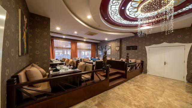 SIAM ELEGANCE HOTELS & SPA - Restaurace - KHUN MAI RESTAURANT
