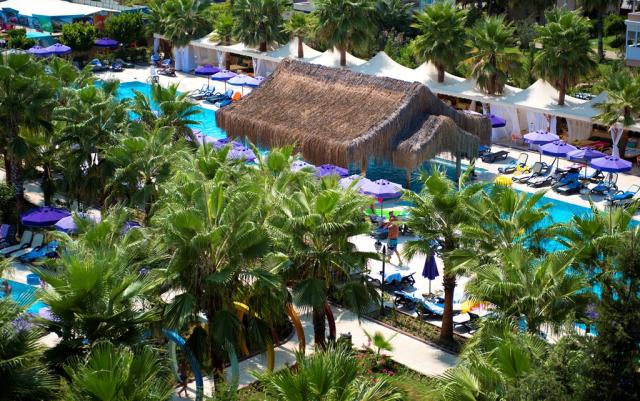 SIAM ELEGANCE HOTELS & SPA - Bazény - Venkovní bazén