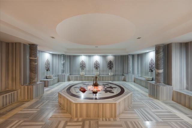 SIAM ELEGANCE HOTELS & SPA - Lázně - Lázně