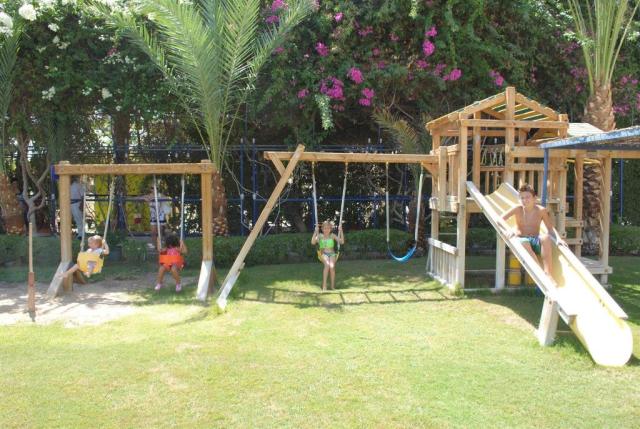 ELYSEES DREAM BEACH HOTEL - Miniklub - Miniklub
