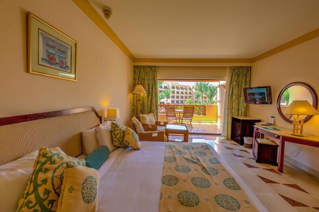 CONTINENTAL HOTEL HURGHADA - Pokoje - TERRACE SUITE SEA VIEW