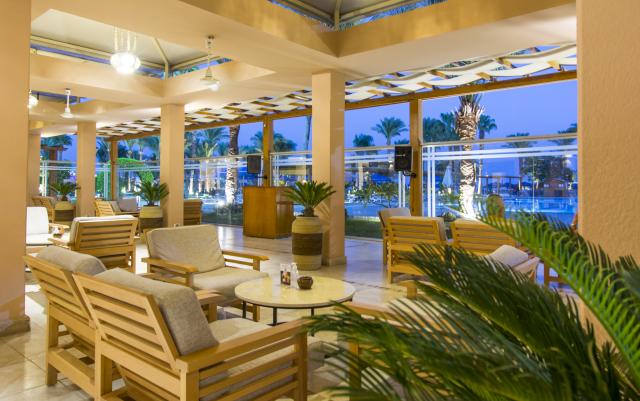 CONTINENTAL HOTEL HURGHADA - Bary - Captain's Bar 