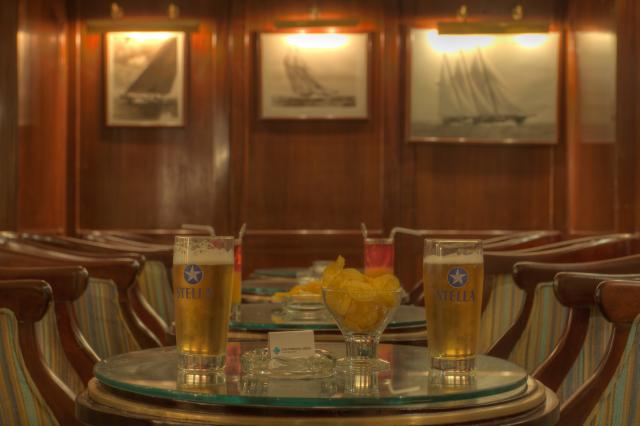 CONTINENTAL HOTEL HURGHADA - Bary - Captain's Bar 