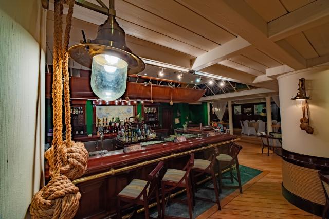 CONTINENTAL HOTEL HURGHADA - Bary - Captain's Bar 