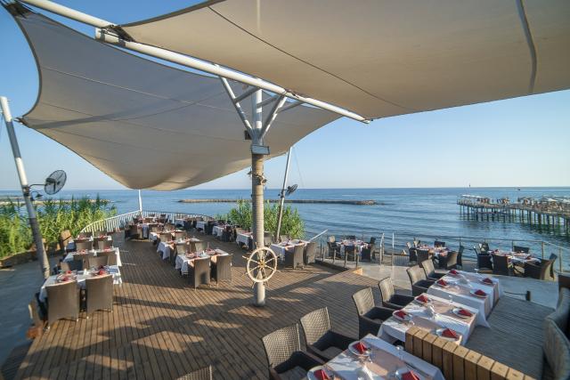 LONG BEACH ALANYA - Restaurace - DELPHIN RESTAURANT