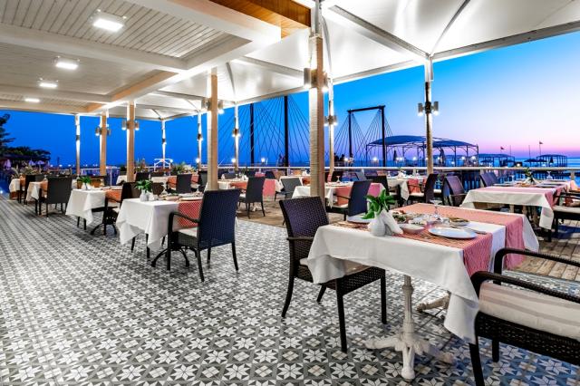 LONG BEACH ALANYA - Restaurace - TURKISH CUISINE RESTAURANT