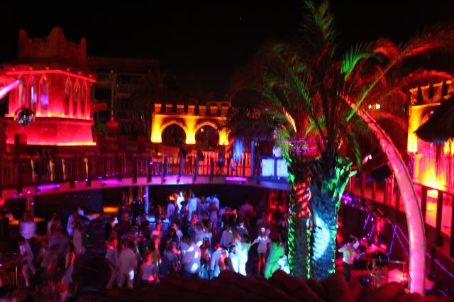 LONG BEACH ALANYA - Bary - TROPICANA DISCO BAR