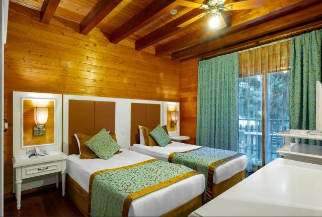 LONG BEACH ALANYA - Pokoje - FAMILY CHALET