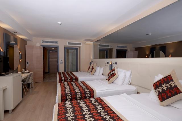 LONG BEACH ALANYA - Pokoje - FAMILY DUBLEX SUITE