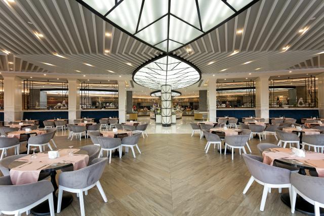 LONG BEACH ALANYA - Restaurace - HAYAT RESTAURANT