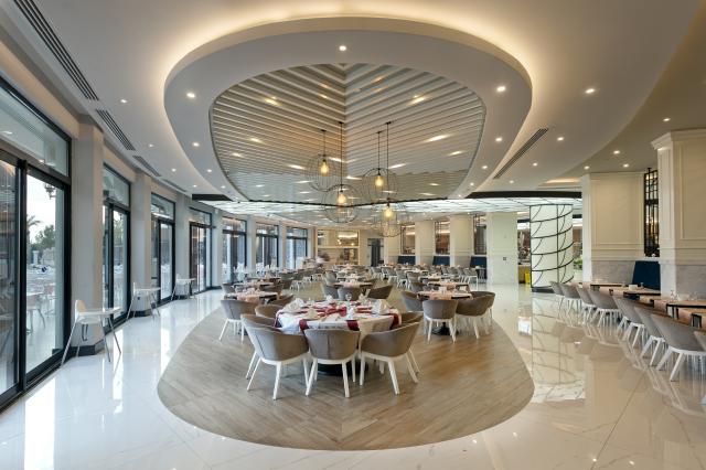 LONG BEACH ALANYA - Restaurace - HAYAT RESTAURANT