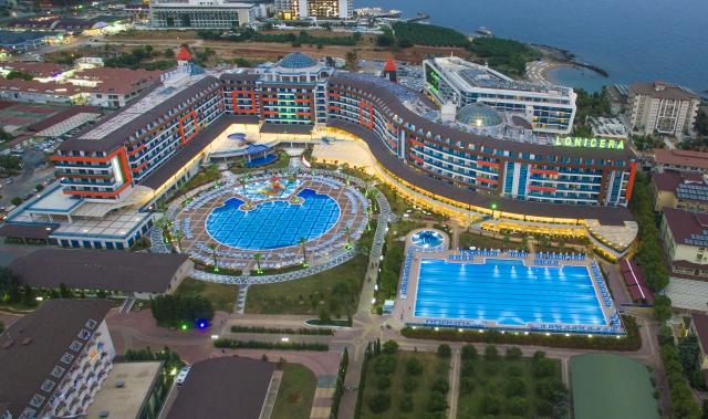 LONICERA RESORT & SPA HOTEL - Obecné - Hlavní budova