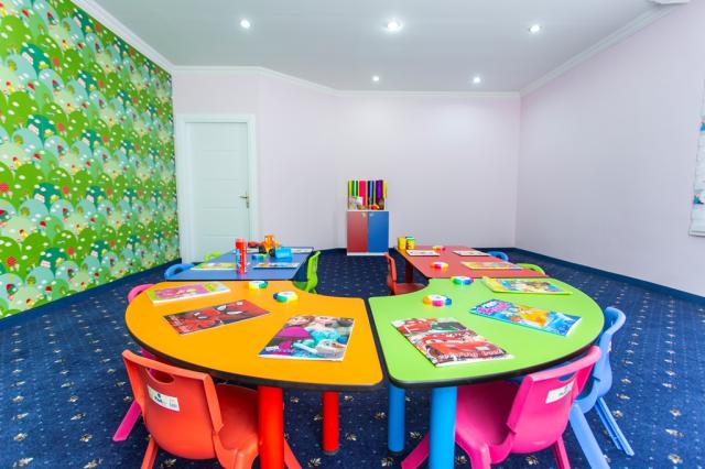 LONICERA RESORT & SPA HOTEL - Miniklub - Miniklub