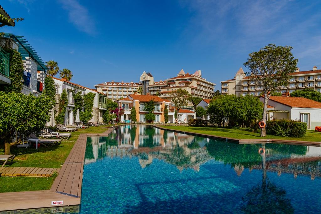 IC HOTELS SANTAI FAMILY RESORT - Bazény - Venkovní bazén