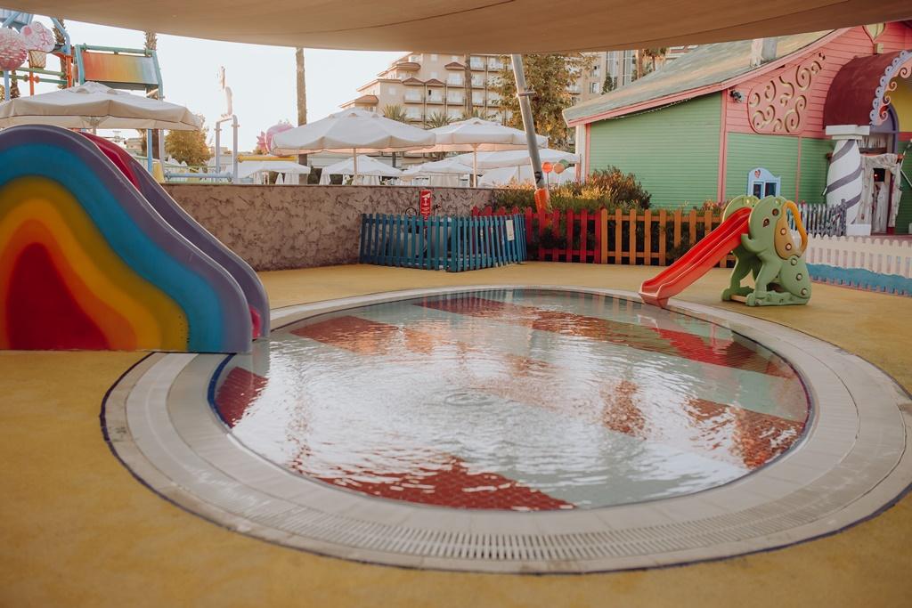 IC HOTELS SANTAI FAMILY RESORT - Bazény - Venkovní bazén