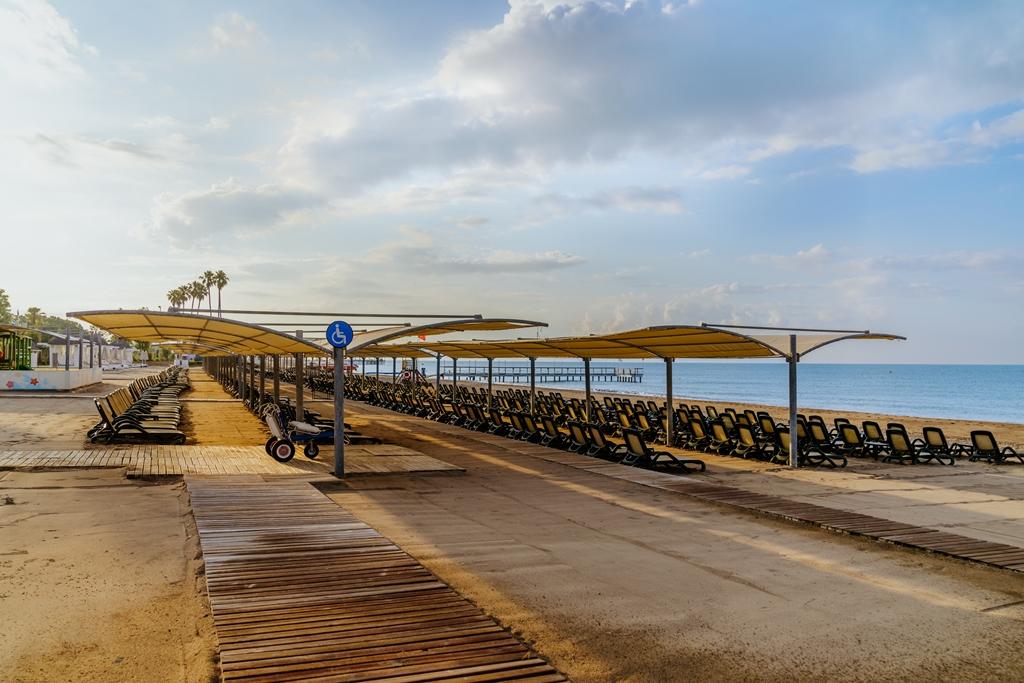IC HOTELS SANTAI FAMILY RESORT - Pláž - Pláž