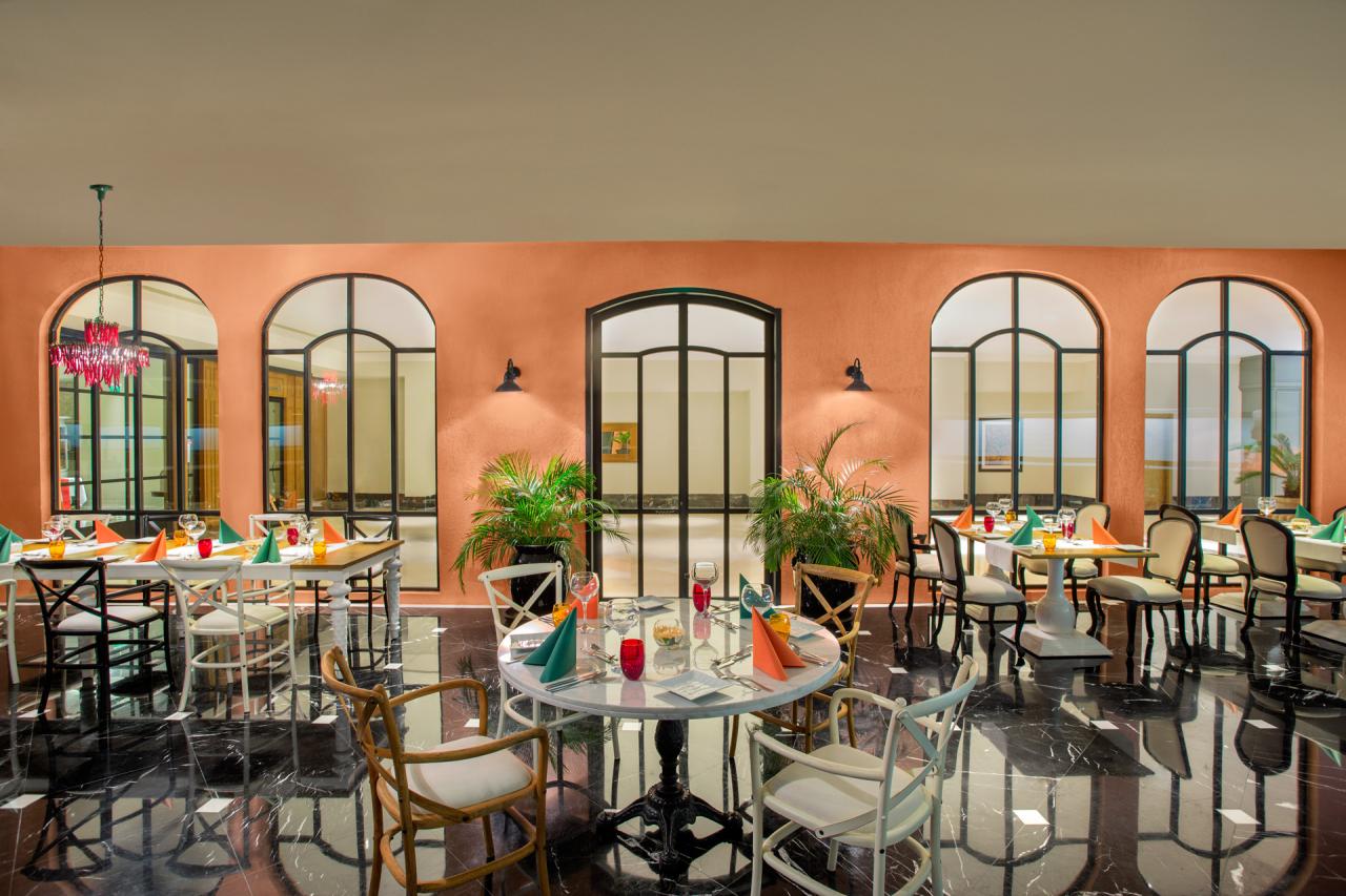 IC HOTELS SANTAI FAMILY RESORT - Restaurace - Ja La Peno Restau