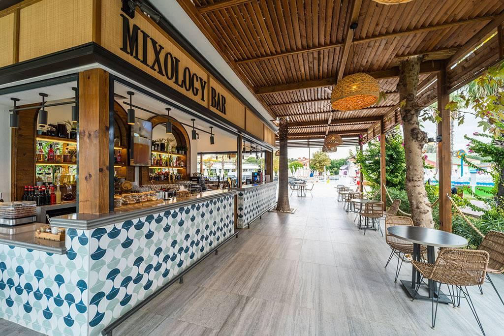 IC HOTELS SANTAI FAMILY RESORT - Bary - Mixology Bar