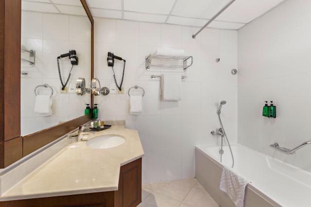 AL HAMRA VILLAGE HOTEL - Pokoje - Standard room 