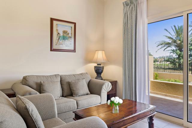 AL HAMRA VILLAGE HOTEL - Pokoje - Junior suite 