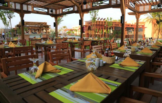 LABRANDA CLUB MAKADI - Restaurace - La Mamma Restaurant