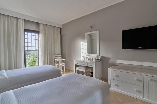 STEIGENBERGER AQUA MAGIC - Pokoje - STANDARD ROOM WITH FRENCH B