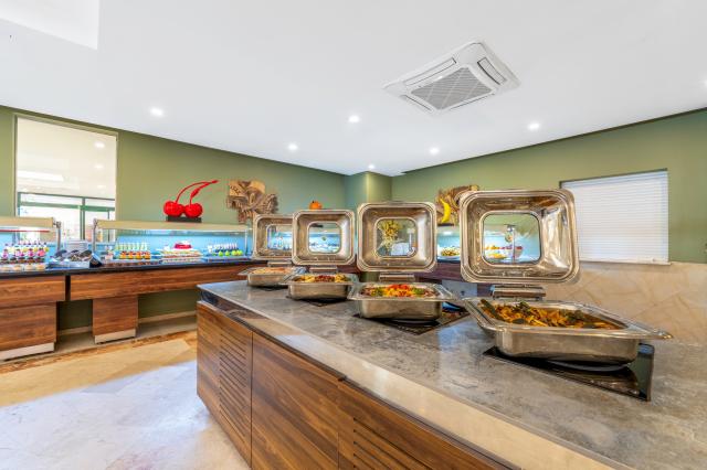 ASKA JUSTIN BEACH - Restaurace - Main restaurant
