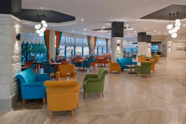 ASKA JUSTIN BEACH - Bary - LOBBY BAR