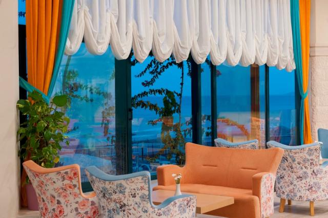 ASKA JUSTIN BEACH - Bary - LOBBY BAR