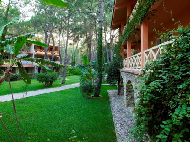 MARTI MYRA - Obecné - Bungalov